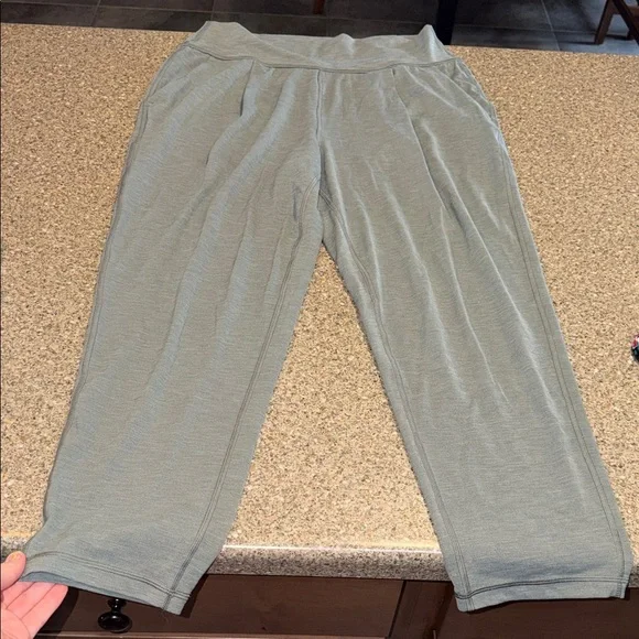 Athleta Elation Pants - Picture 3 of 3